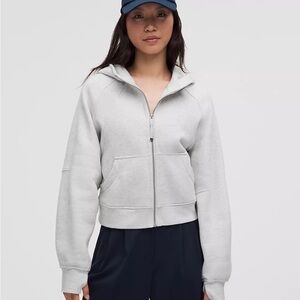 Lululemon Scuba Oversized Full-Zip Hoodie in Light Grey; Women’s Size XS/S